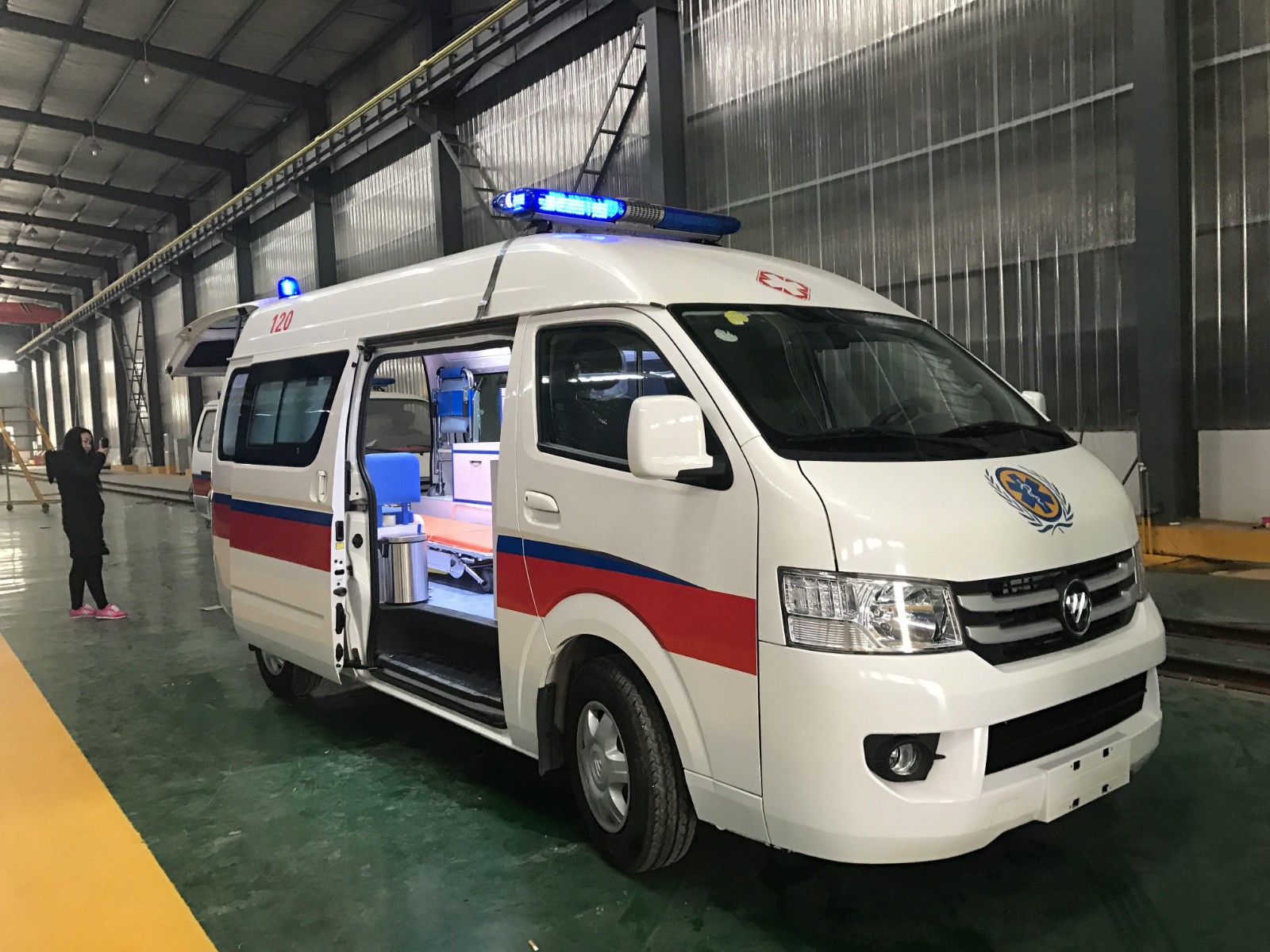 宾阳县救护车转院